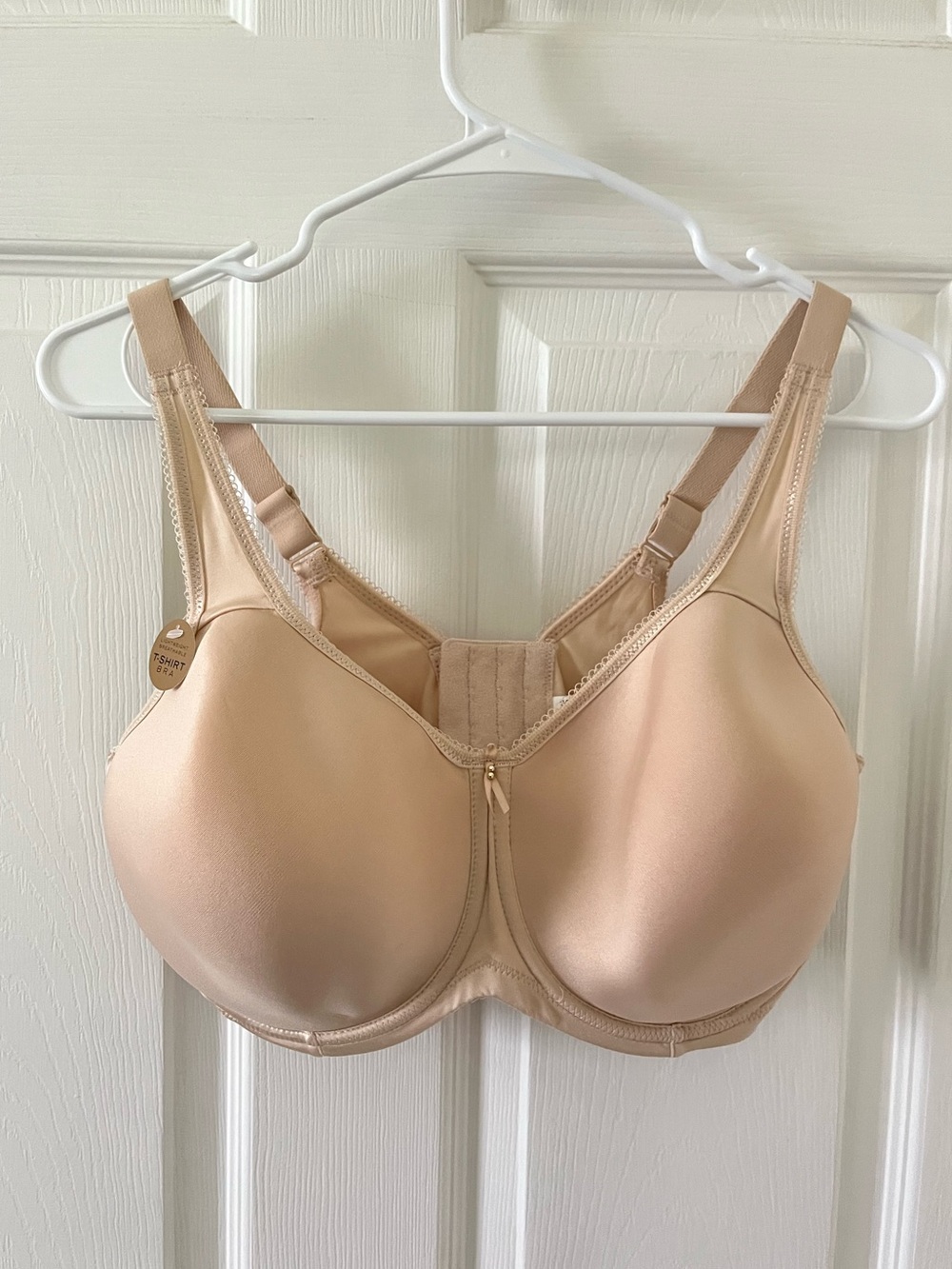Wacoal Nude Seamless Underwire Bra with Support